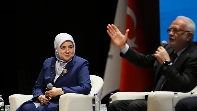 Mustafa Elitaş'tan teşkilatlanmada 'Kadın Kolları' vurgusu