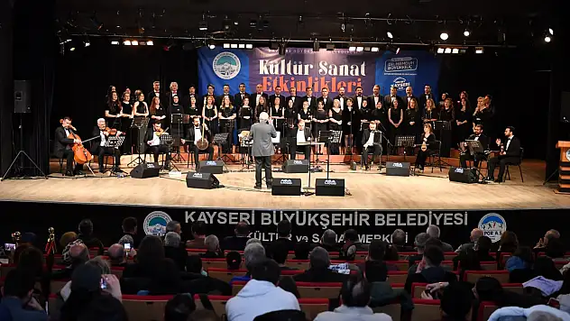 Müzik severleri Kayseri'de buluşturan konser: Kulakların pası silindi!