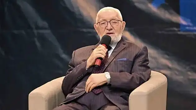 Necmettin Nursaçan neden 'Nursaçan' soyadını aldı? İşte az bilinen hikaye