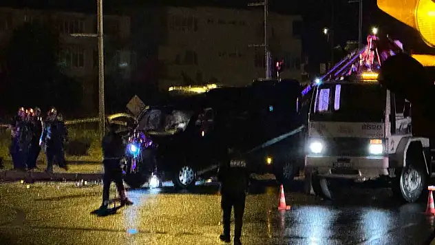 Nevşehir'de feci kaza: 1 ölü 10 yaralı