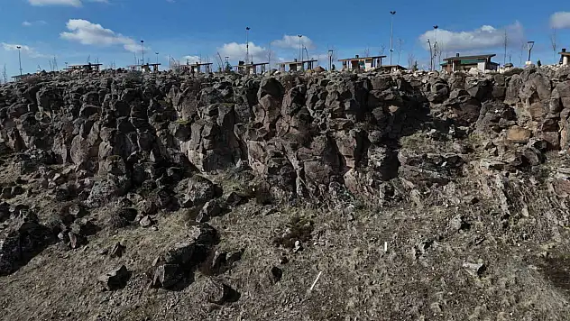 Komşu il Nevşehir'de kayıp genç kız için arama çalışmaları sürüyor!