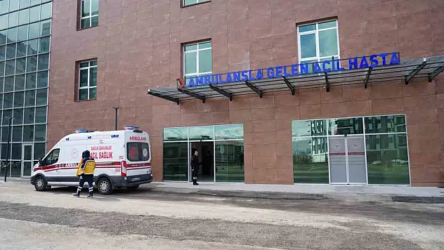 Küçük Çocuk Su Dolusu Kovaya Düşerek Can Verdi