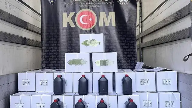 Niğde'de yüzlerce litre etil alkol ele geçirildi