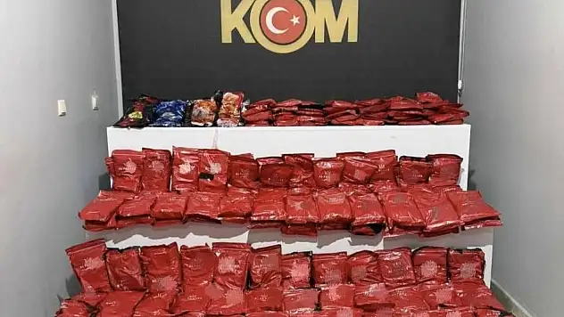Niğde'de 272 paket kaçak tütün ele geçirildi!