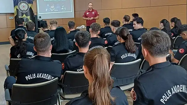 'En iyi narkotik polisi anne' Niğde'de anlatıldı