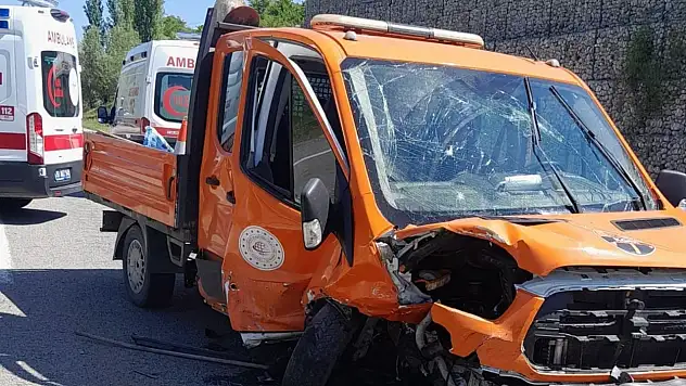 Niğde'de trafik kazası: 6 kişi yaralandı!