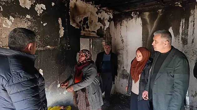 Yangın çıkan evde inceleme yapıldı