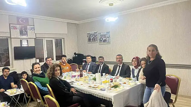 Niğde'de örnek etkinlik! Okulda birlik ve beraberlik iftarı