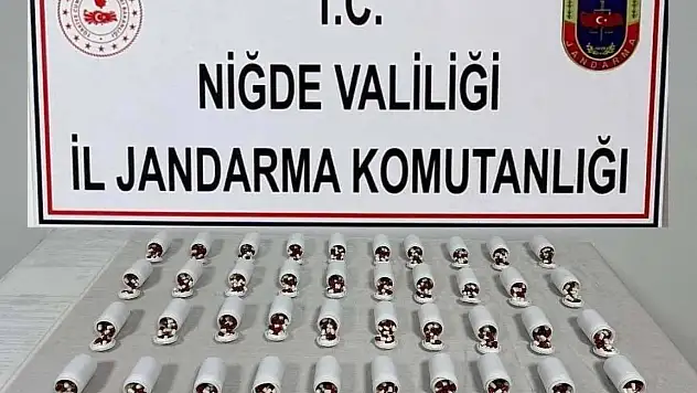 Niğde Otogarı'nda şüpheli hareketler ele verdi: 2 gözaltı