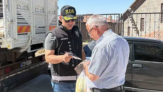 Niğde polisinden bilinçlendirme seferberliği: Uyuşturucuyla mücadele kapsamında 17 etkinlik düzenlendi