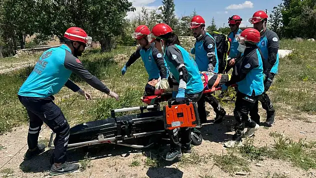 UMKE personeli uygulamala eğitimini tamamladı