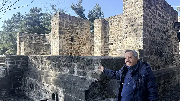 Niksar Kalesi tarihi ve turistik özelliğiyle zamana meydan okuyor
