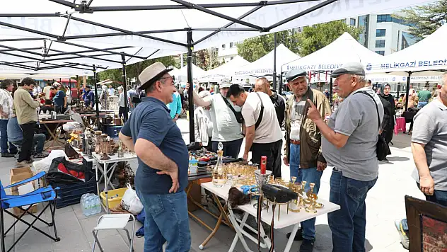 Nostalji ve geçmişe ilgi duyanlar burada buluştu!