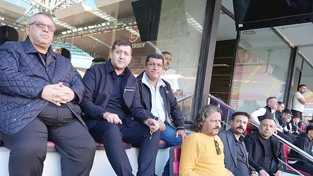 Nurettin Açıkalın yeniden Kayserispor tribününde!