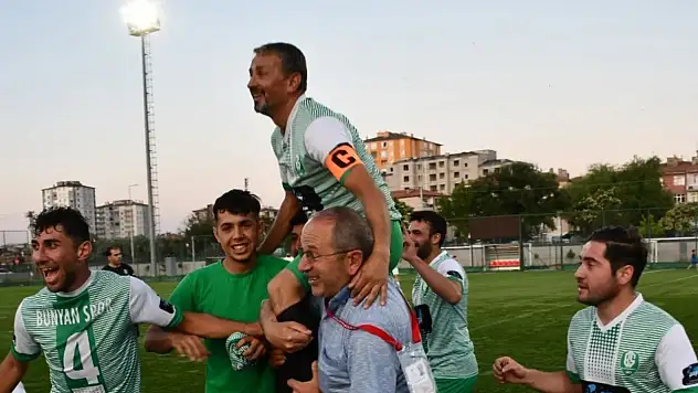 Nurettin Batar şampiyon oldu, futbolcu bıraktı!