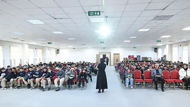 O ilçede gelecek için sıfır atık eğitimi verildi!