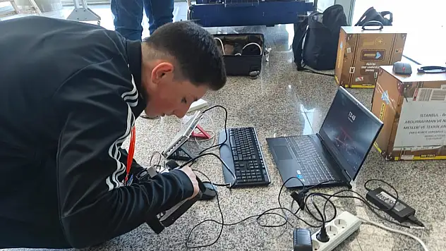 Öğrencilerin sürücüsüz araç başarısı gururlandırıyor!