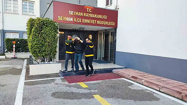 Adana'da 20 suç kaydı olan veli, öğretmeni okul önünde vurdu