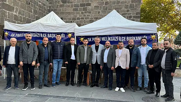 Okandan: Bu şehrin her sokağında AK Parti'nin emeği var