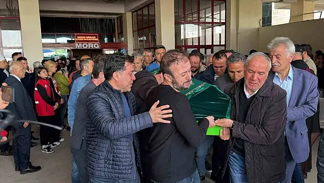 Kahramanmaraş'ta hayatını kaybedenlerin cenazeleri ailelerine teslim edilmeye başlandı