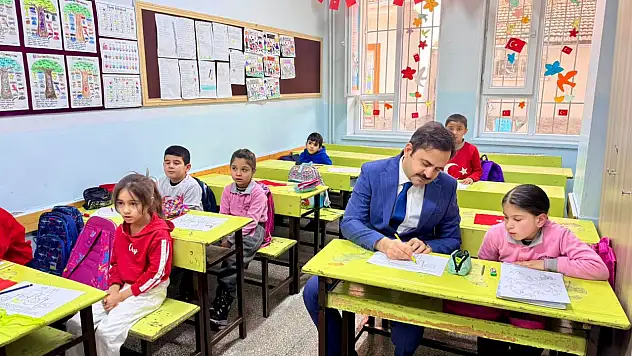 Okulların açılmasıyla birlikte Kaymakam Ermiş yeniden öğrencilerle buluştu!