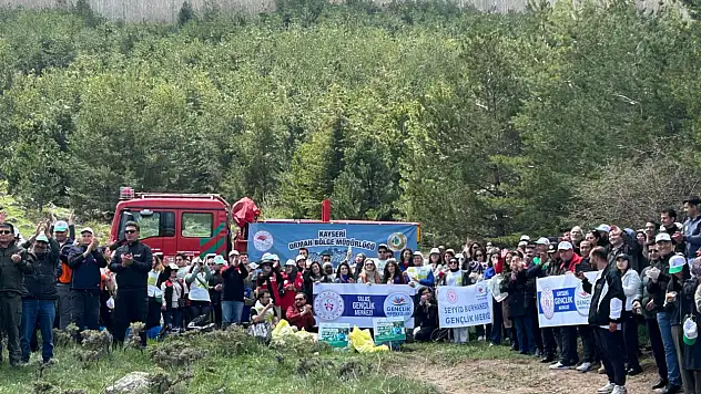 'Orman Benim' kampanyasına Kayseri'den yoğun ilgi: Yeşil Vatan için harekete geçtiler…