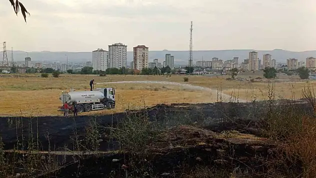 Kayseri'deki yangın büyümeden söndürüldü