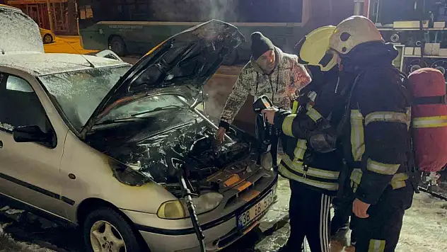 Oto tamircisinden yeni almıştı: Otomobili birdenbire alev aldı