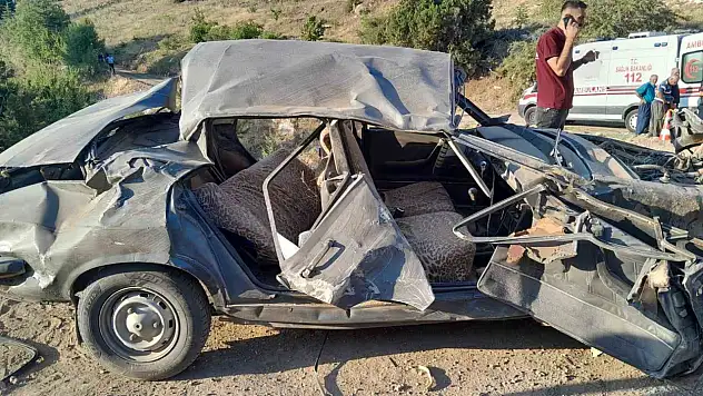 Otomobil uçuruma yuvarlandı: 1 ölü, 7 yaralı
