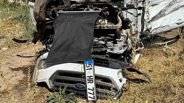 Kayseri'de korkutan kaza: 1 kişi öldü çok sayıda kişi yaralandı!