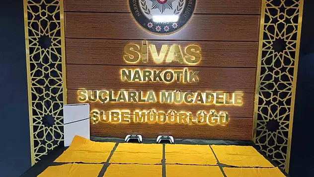 Sivas'ta oyun konsolundan uyuşturucu çıktı: 4 kişi tutuklandı