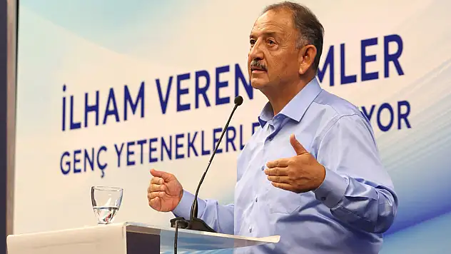 Özhaseki kimi örnek alıyor?