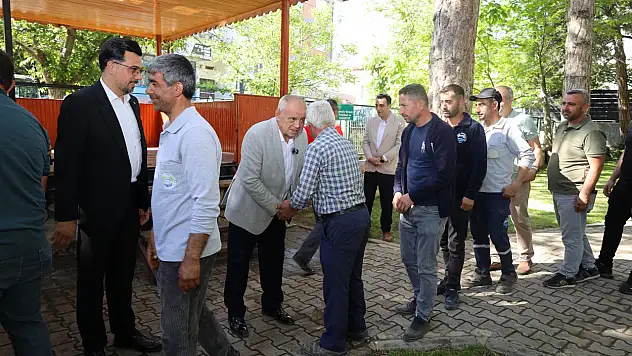 Öztürk belediye personelleri ile bayramlaştı