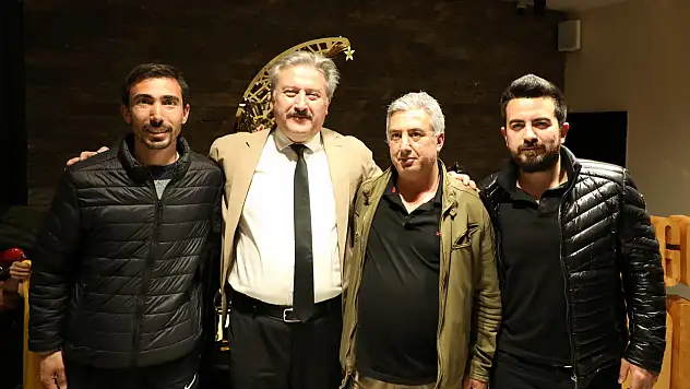 Palancıoğlu saha personeliyle bir araya geldi