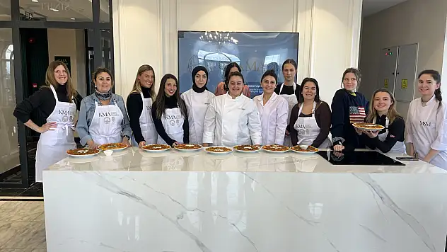 Paris'ten Erciyes'e tanıtım atağı: Kayseri Yağlaması damak çatlattı!