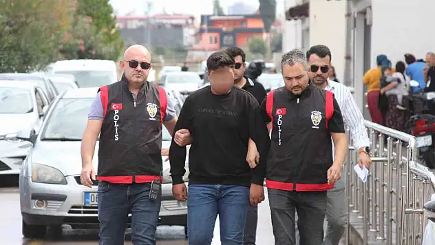 Adana'da pastaneye el bombası atmıştı: Olayın ayrıntıları ortaya çıkıyor!
