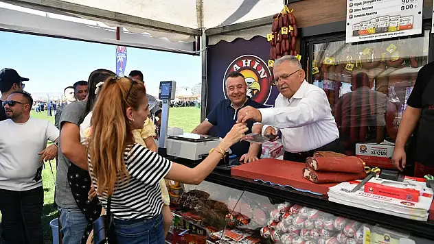 Pastırma-Sucuk krizi yeniden patlak verdi: 'Kastamonu da Afyon da Kayseri'yi taklit ediyor'