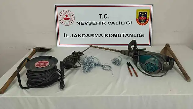 Nevşehir'de kaçak kazıya suç üstü