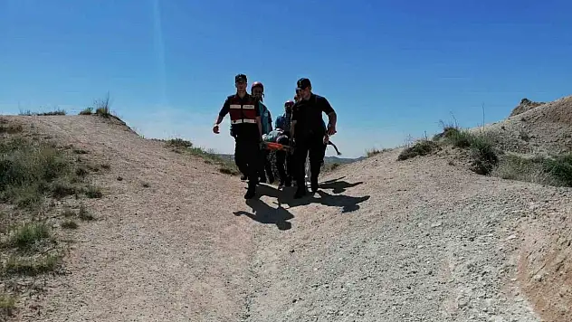 Peribacasından düşen  turist yaralandı