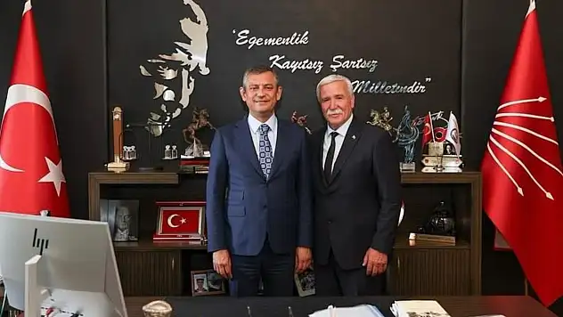 Pınarbaşı Belediye Başkanı Deniz Yağan CHP'den istifa etti