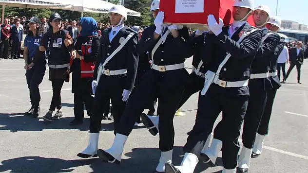 Polis katilinin yeniden görülen davasında müebbet hapis çıktı!