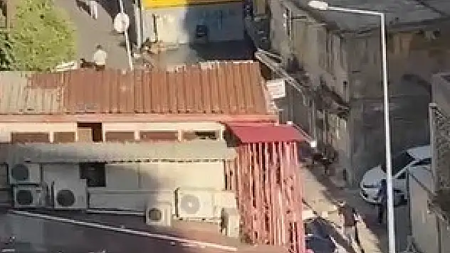 Adana'da sokak ortasında pompalı tüfekle ateş açtı