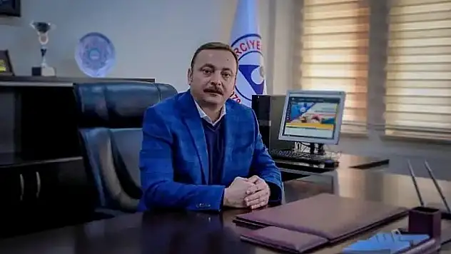 Prof. Dr. Hakan Aydın'dan ailelere kritik uyarı: Gözlerinizi ekrandan ayırmayın!