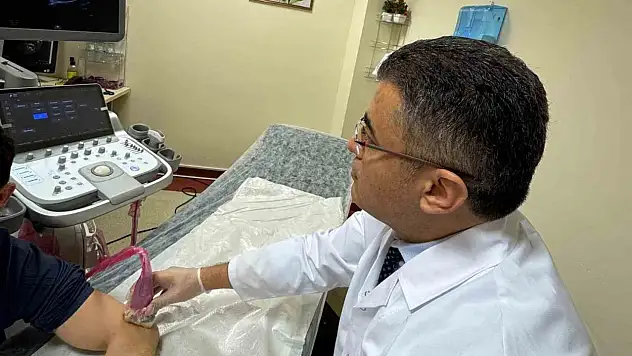 Tenisçi dirseğinde yalnızca ağrıyı bastırmak yeterli değil