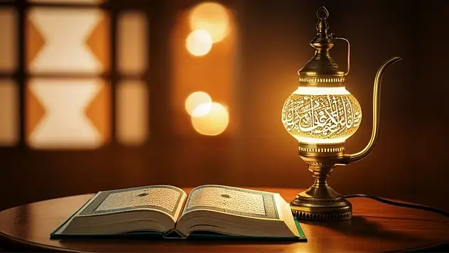 Regaip Kandili mesajları: Uzun, anlamlı ve dualı kandil sözleri