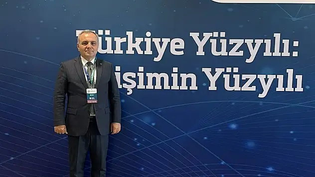 Rektör Altun'dan 2. İletişim Şûrası'nda güven ve hakikat vurgusu
