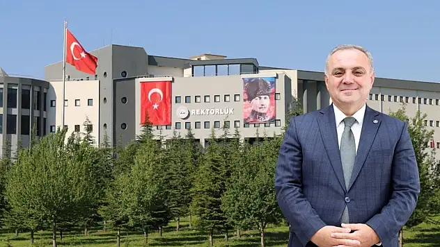 Rektör Altun'dan tercih yapacak öğrencilere ERÜ daveti!