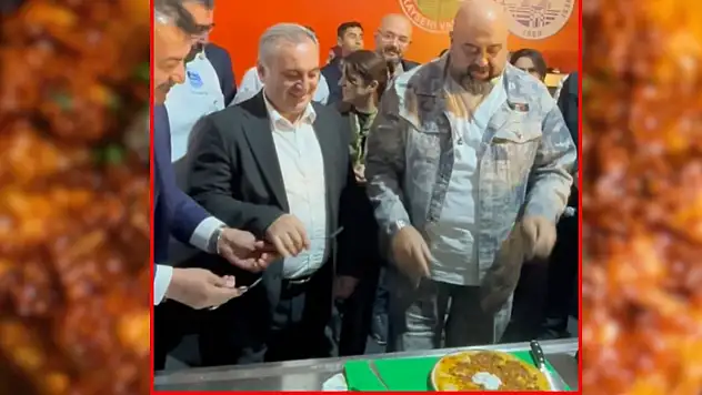 Rektör Altun ve Şef Sivrioğlu gastronomi yarışmasında bir araya geldi!