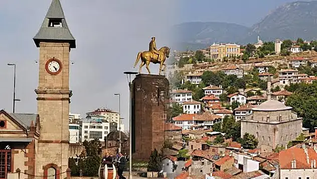 Safranbolu'da dikkat çeken Kayseri Saat Kulesi detayı!