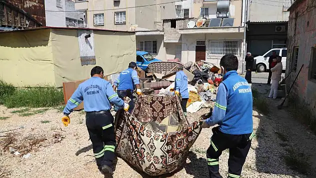 Sahiplerinin yaşamını yitirdiği evden çıkanlar şaşırttı!